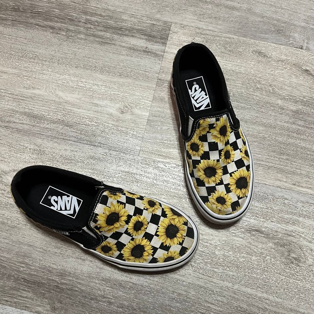 Vans sunflower checkers women's‎ size 5